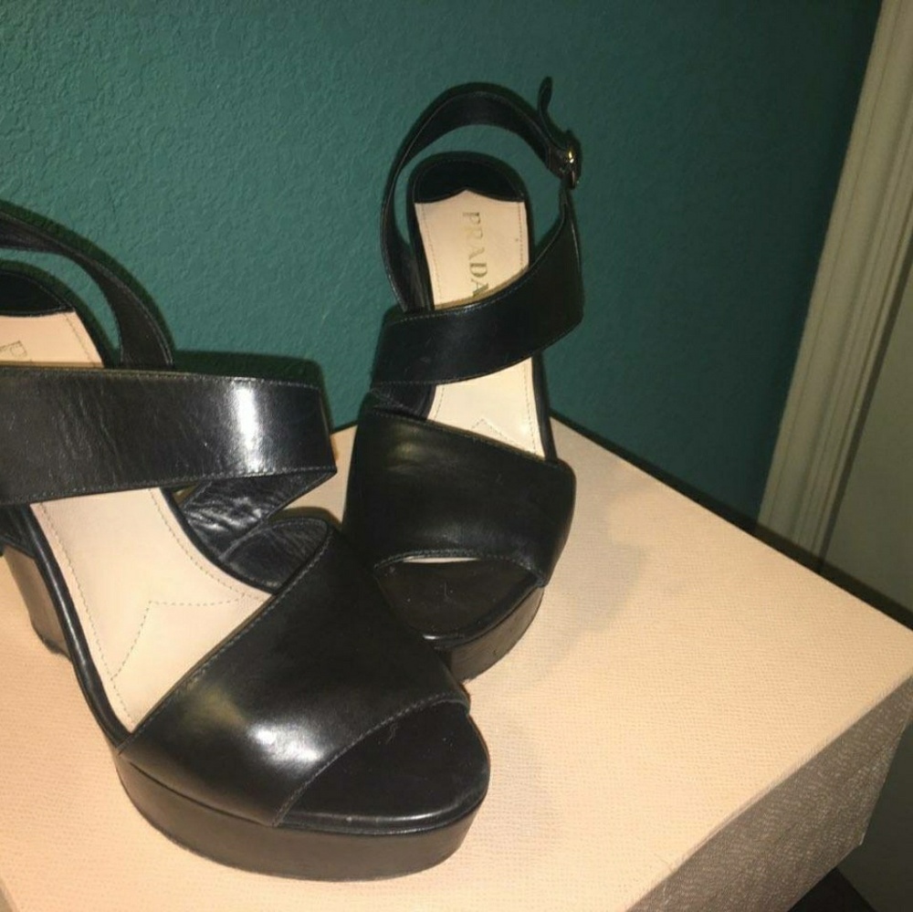 Prada Black leather wedge sandals Size 37 1/2 ( 7